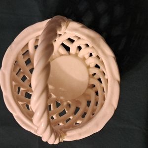 Ceramic basketweave bowl